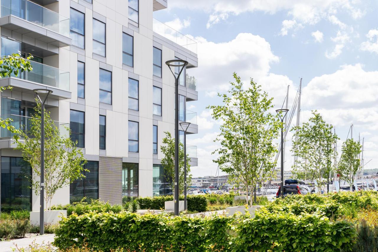 Yacht Park With Sea View By Lion Apartments Gdynia Exterior photo